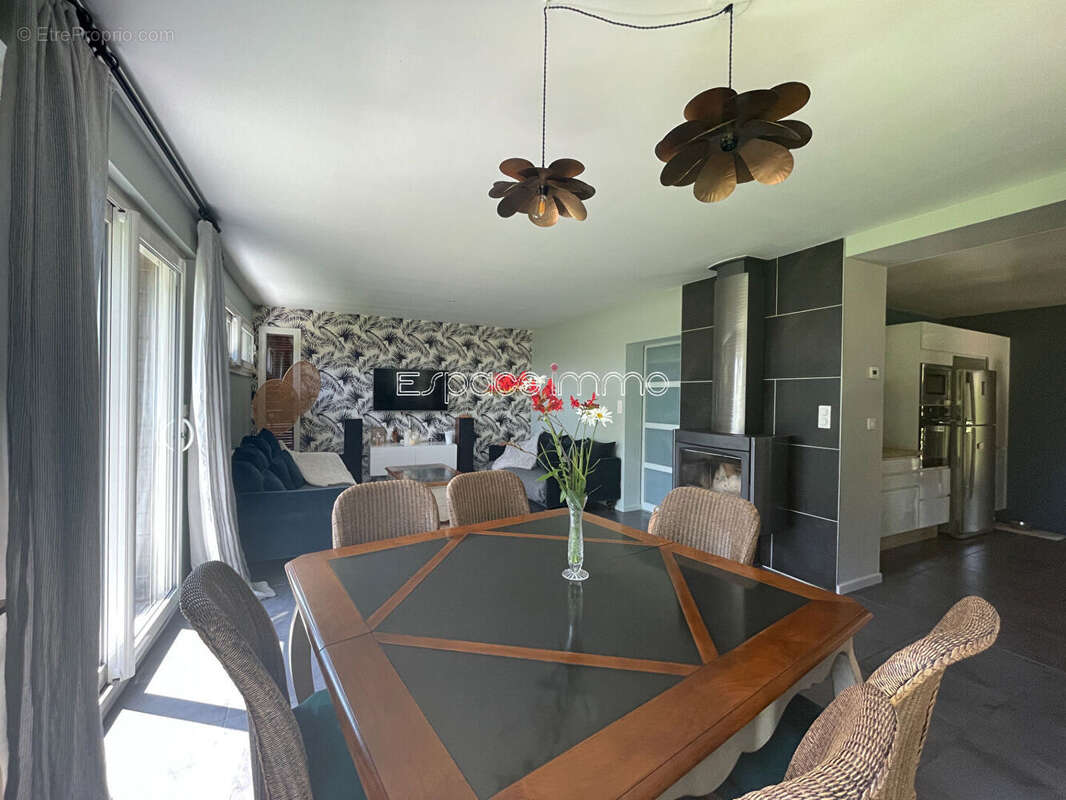 Maison à MORGNY-LA-POMMERAYE