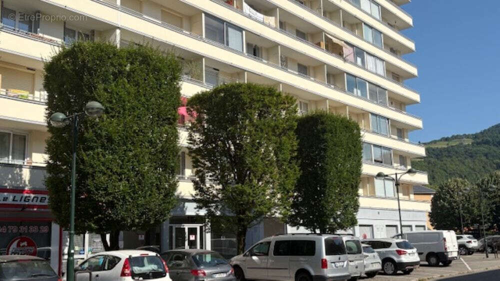 Commerce à ALBERTVILLE