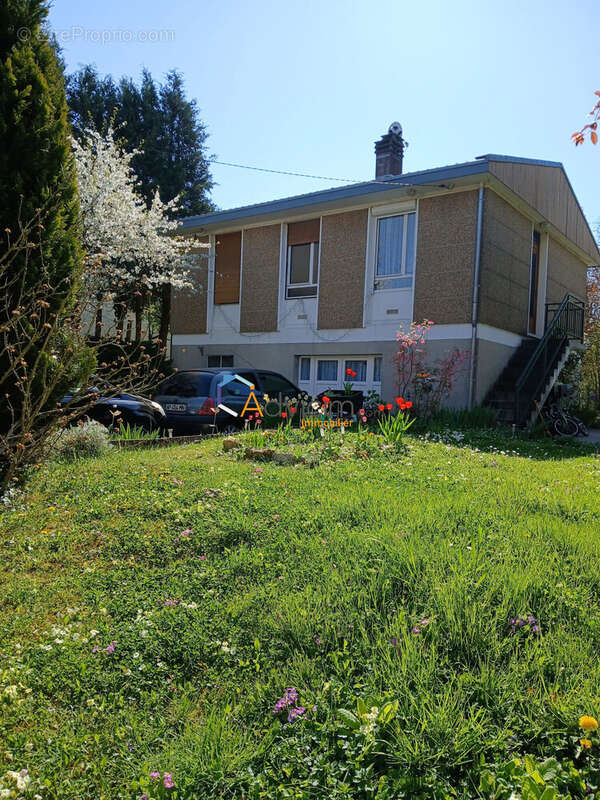 Maison à COULOMMIERS