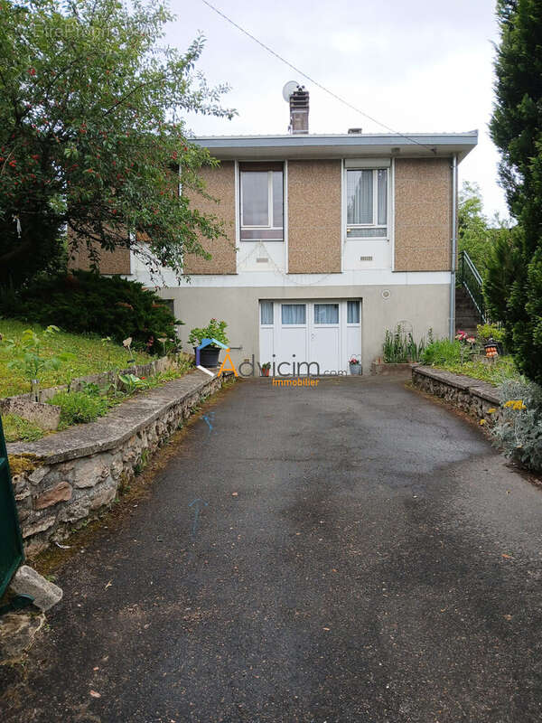 Maison à COULOMMIERS