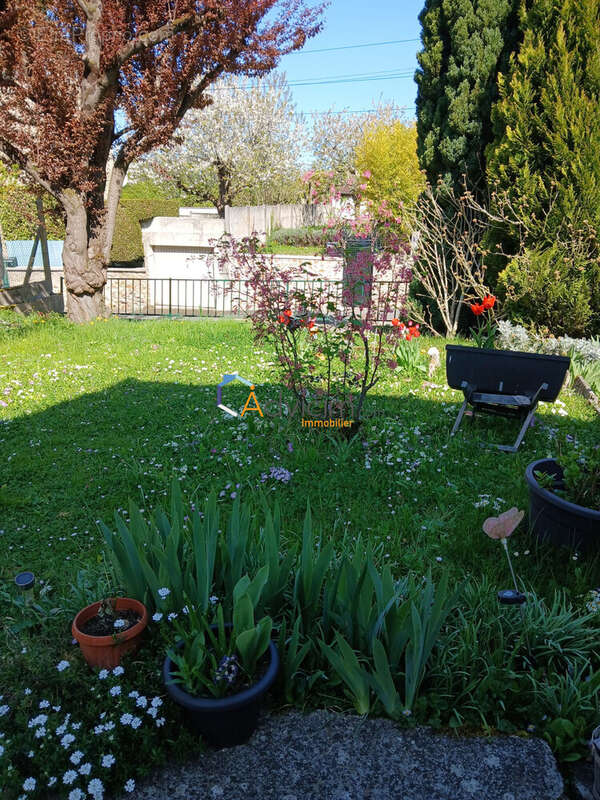 Maison à COULOMMIERS