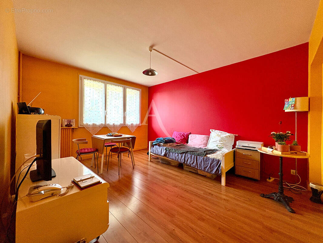 Appartement à FONTENAY-SOUS-BOIS