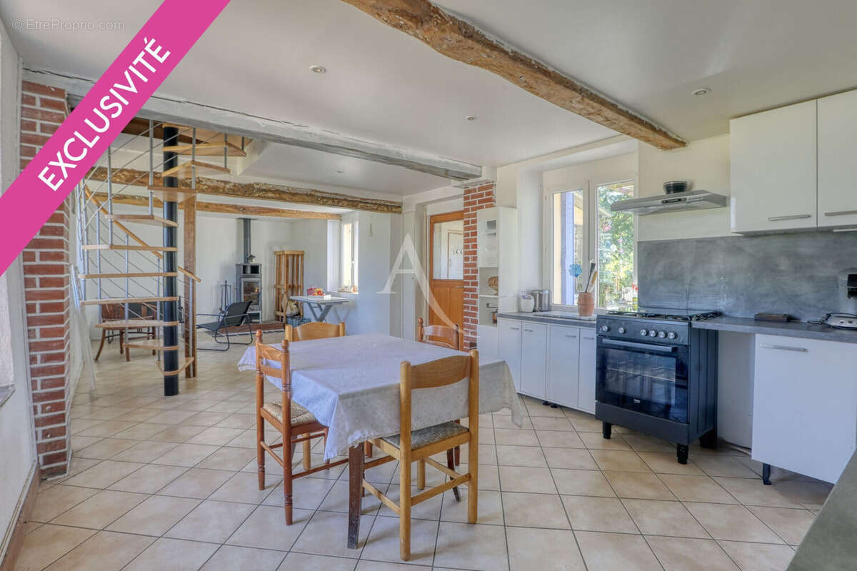 Maison à LES THILLIERS-EN-VEXIN