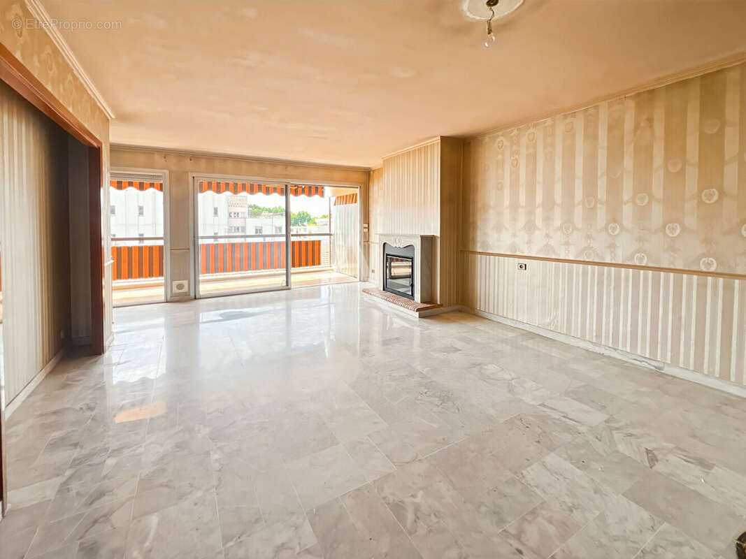 Appartement à CAGNES-SUR-MER