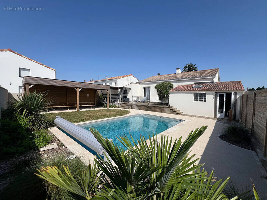 Maison à LONGEVILLE-SUR-MER