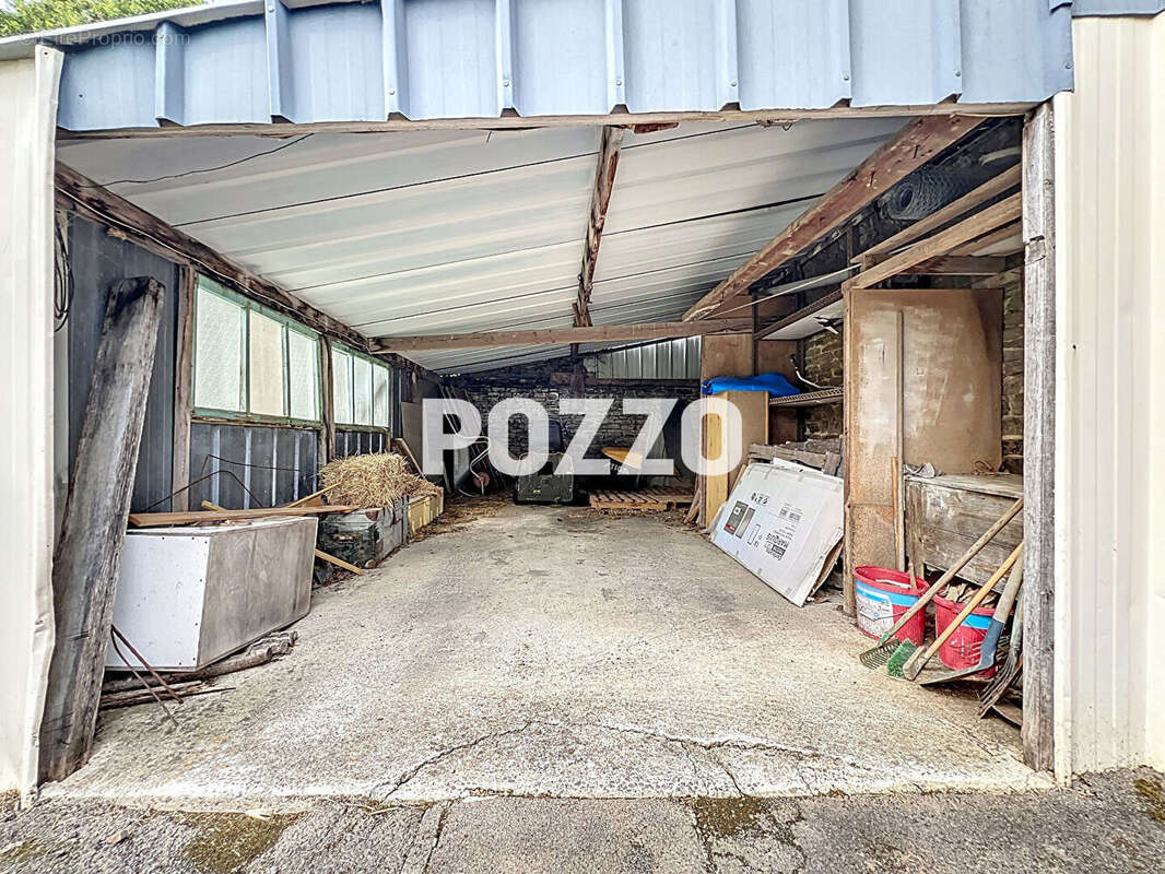 Maison à SAINT-HILAIRE-DU-HARCOUET