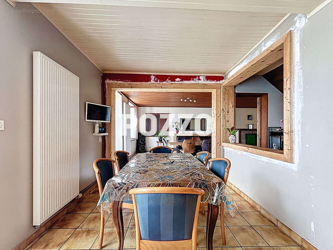 Maison à SAINT-HILAIRE-DU-HARCOUET