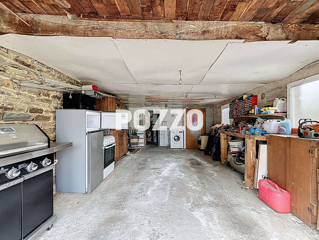 Maison à SAINT-HILAIRE-DU-HARCOUET