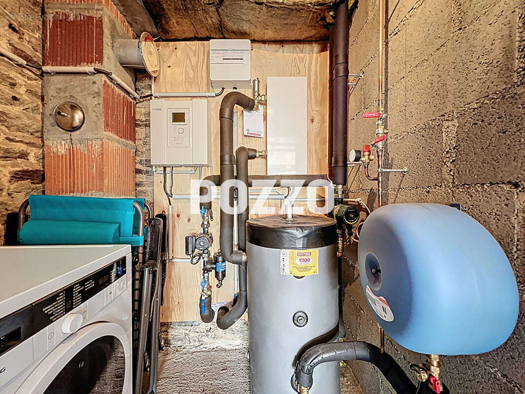 Maison à SAINT-HILAIRE-DU-HARCOUET