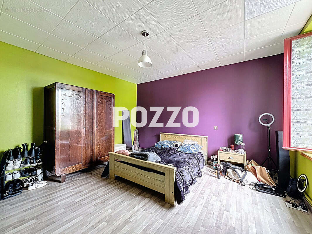 Maison à SAINT-HILAIRE-DU-HARCOUET