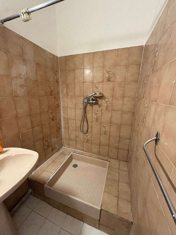 Appartement à MARSEILLE-2E