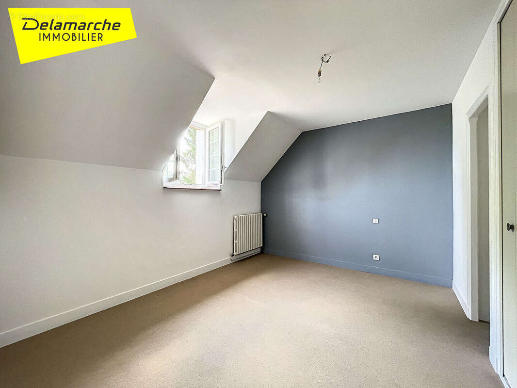 Maison à SAINT-NICOLAS-DES-BOIS