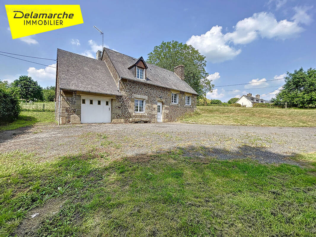 Maison à SAINT-NICOLAS-DES-BOIS