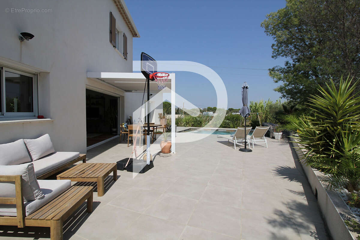 Maison à AIGUES-MORTES