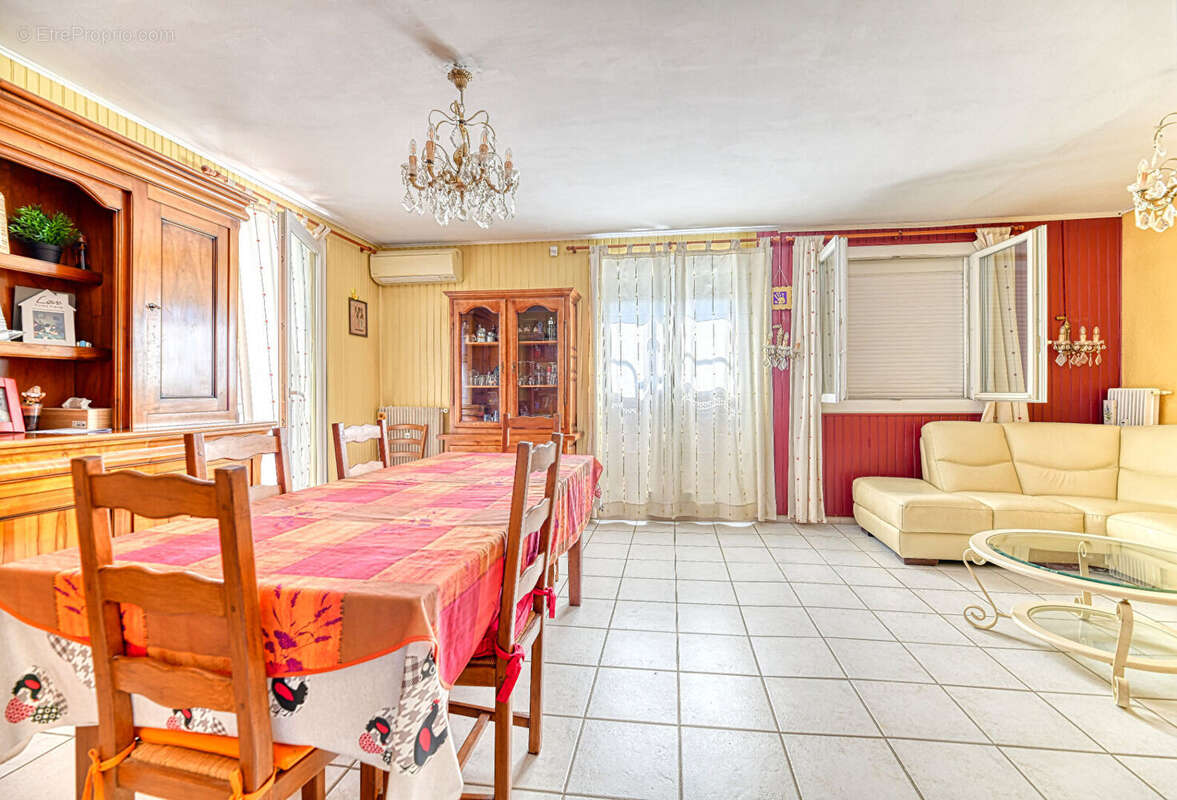 Appartement à NIMES