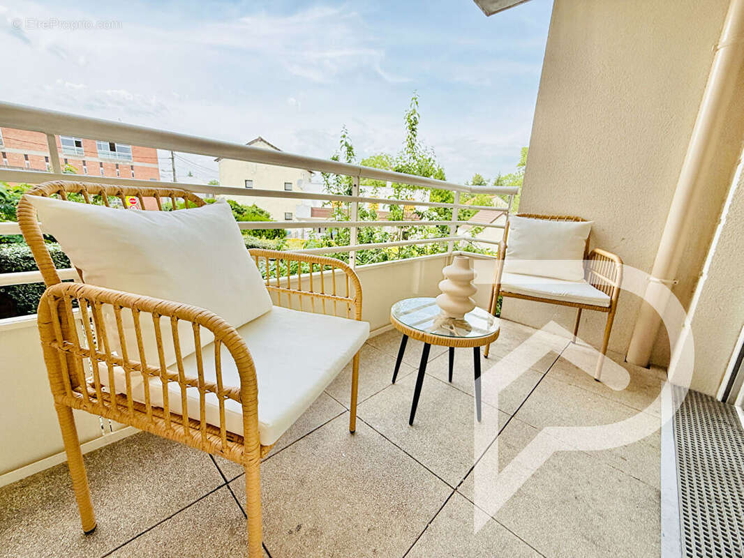 Appartement à PERSAN