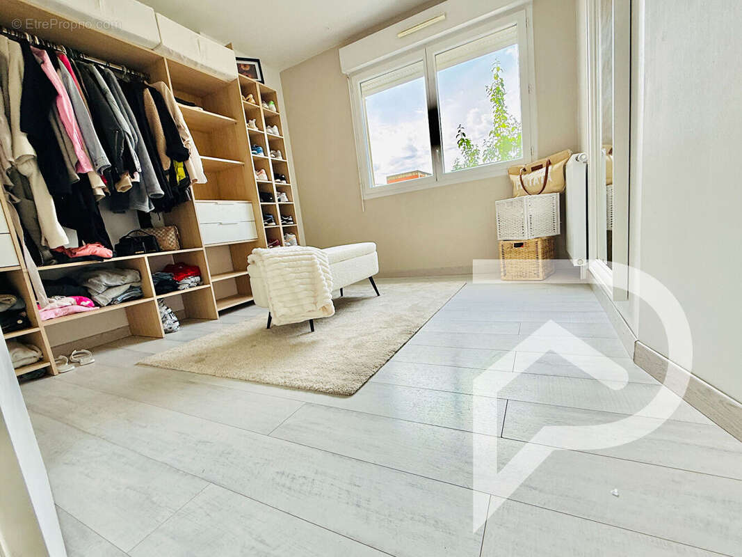 Appartement à PERSAN