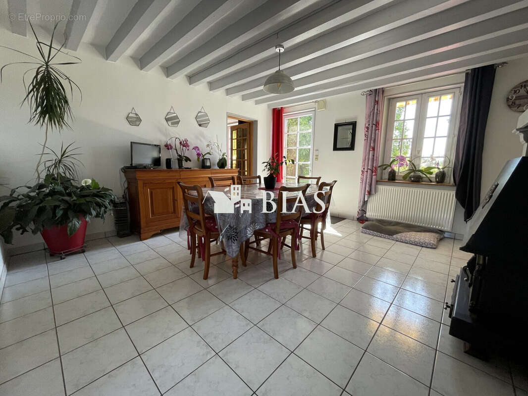 Maison à LE NEUBOURG