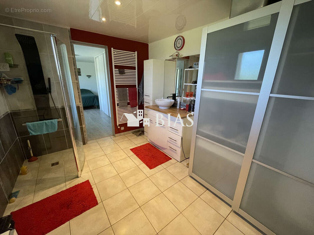 Maison à LE NEUBOURG