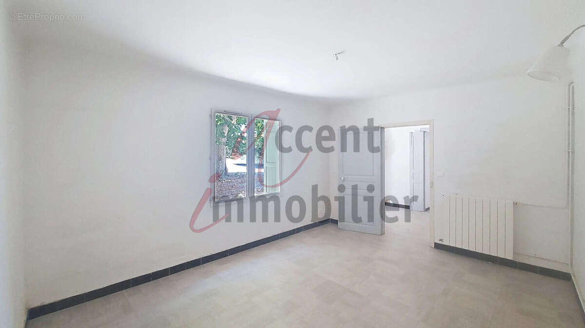 Maison à PLAN-D&#039;ORGON