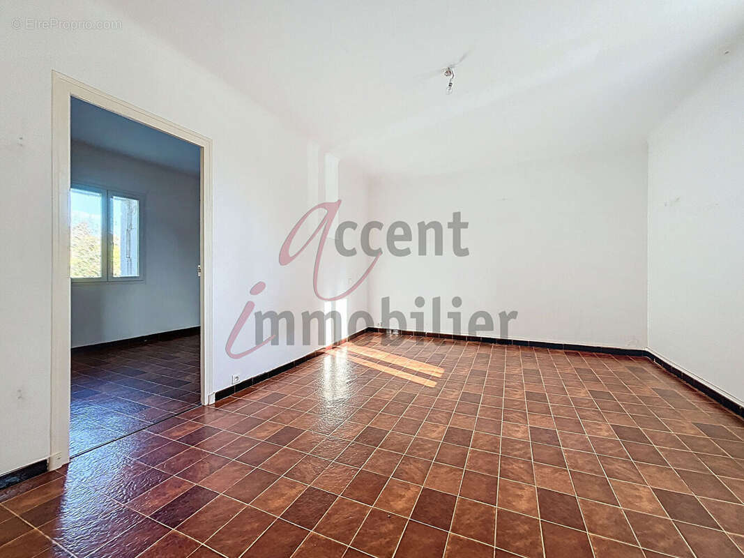 Maison à PLAN-D&#039;ORGON