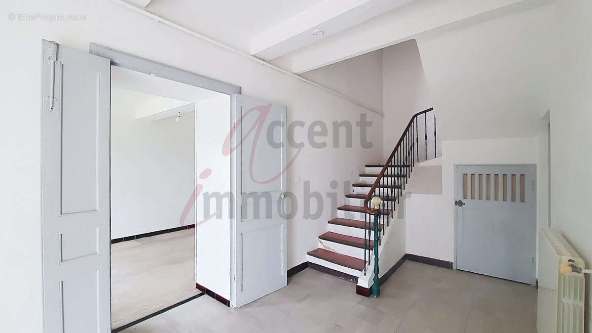 Maison à PLAN-D&#039;ORGON