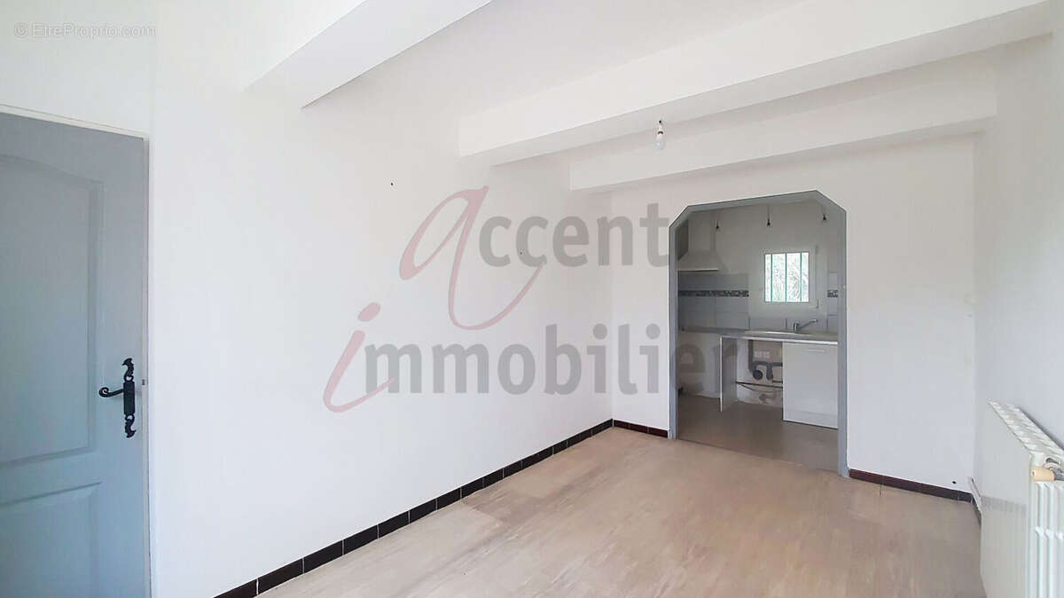 Maison à PLAN-D&#039;ORGON