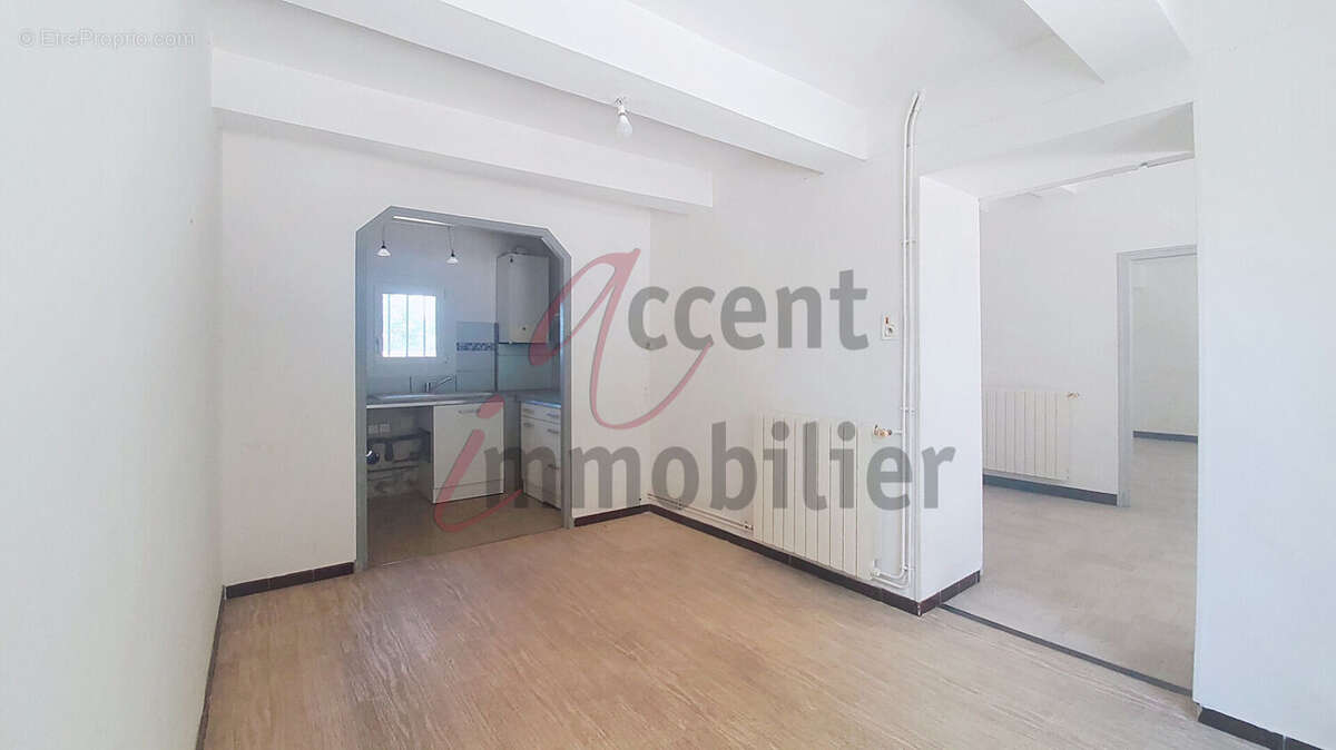 Maison à PLAN-D&#039;ORGON