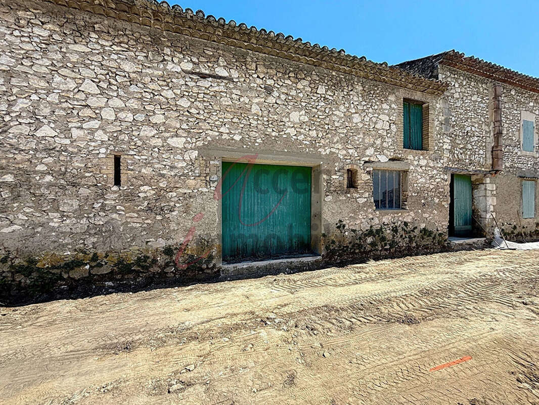 Maison à PLAN-D&#039;ORGON