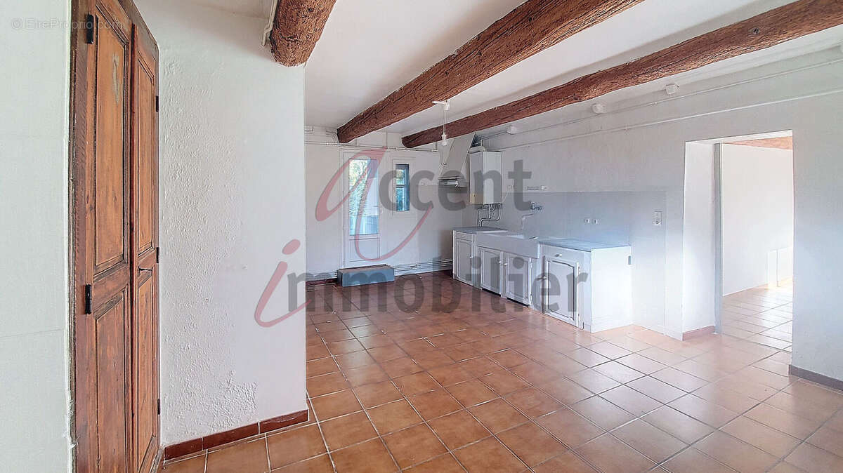 Maison à PLAN-D&#039;ORGON