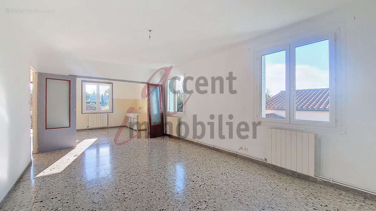 Maison à PLAN-D&#039;ORGON