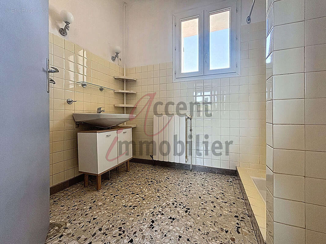 Maison à PLAN-D&#039;ORGON