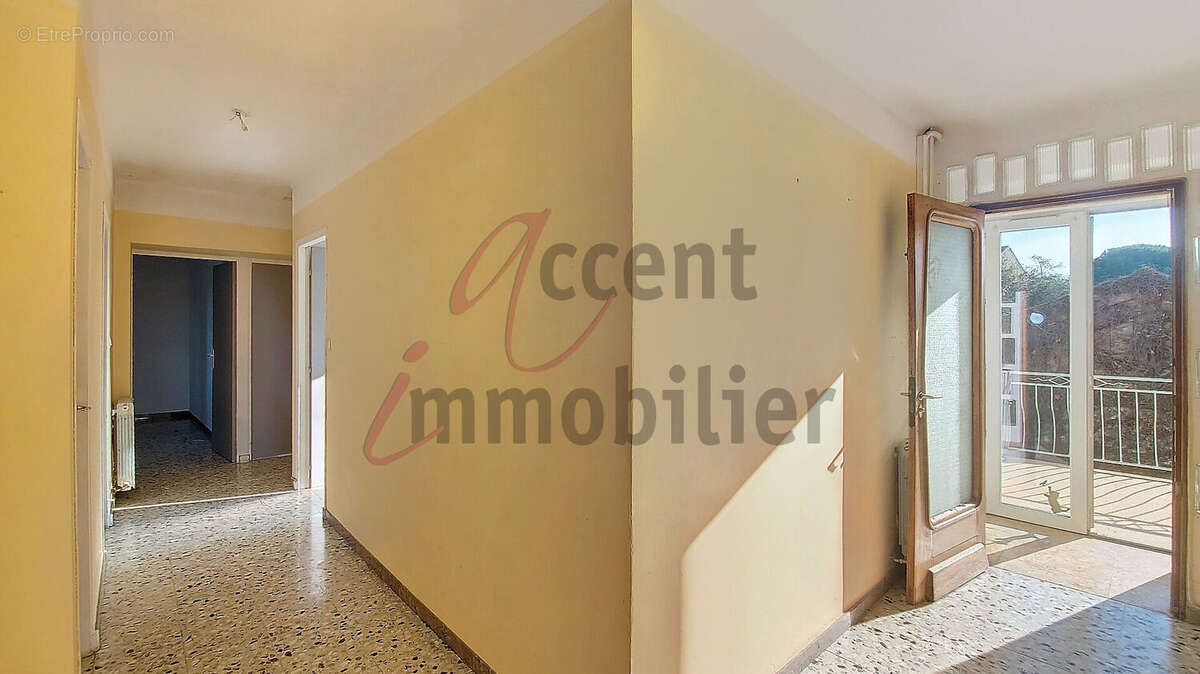 Maison à PLAN-D&#039;ORGON