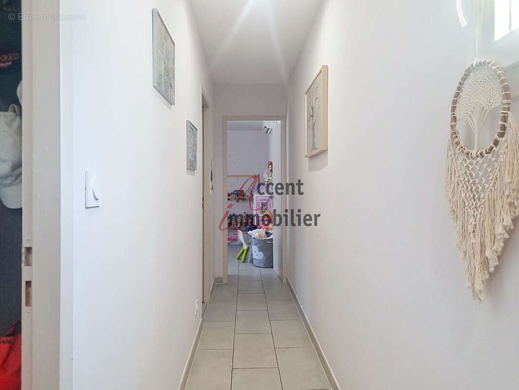 Maison à L&#039;ISLE-SUR-LA-SORGUE