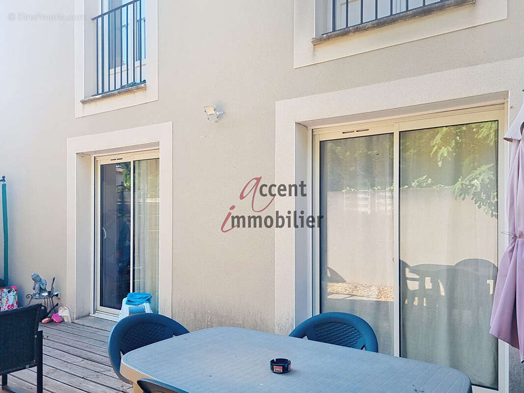 Maison à L&#039;ISLE-SUR-LA-SORGUE