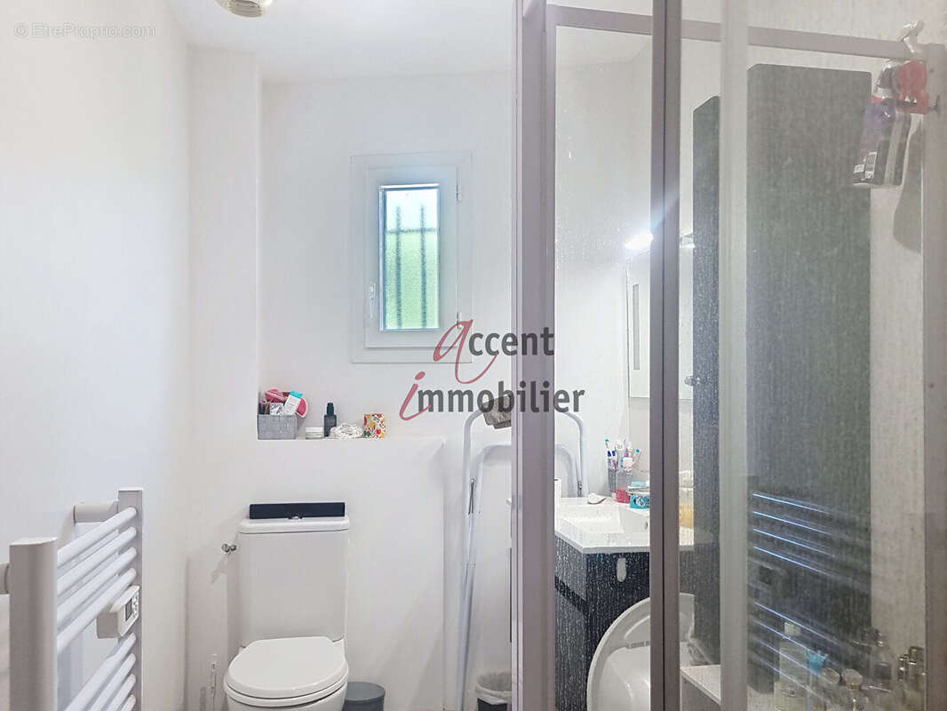 Maison à L&#039;ISLE-SUR-LA-SORGUE