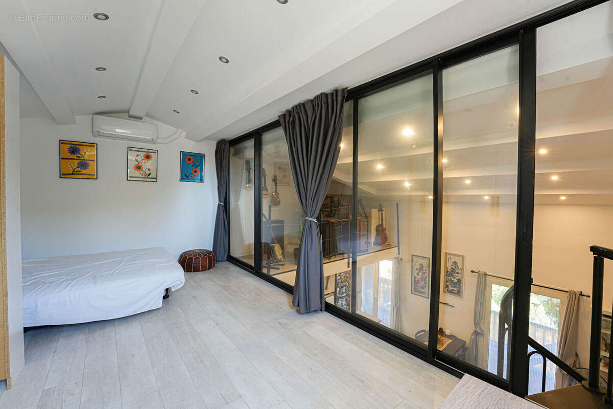 Appartement à SAUSSET-LES-PINS