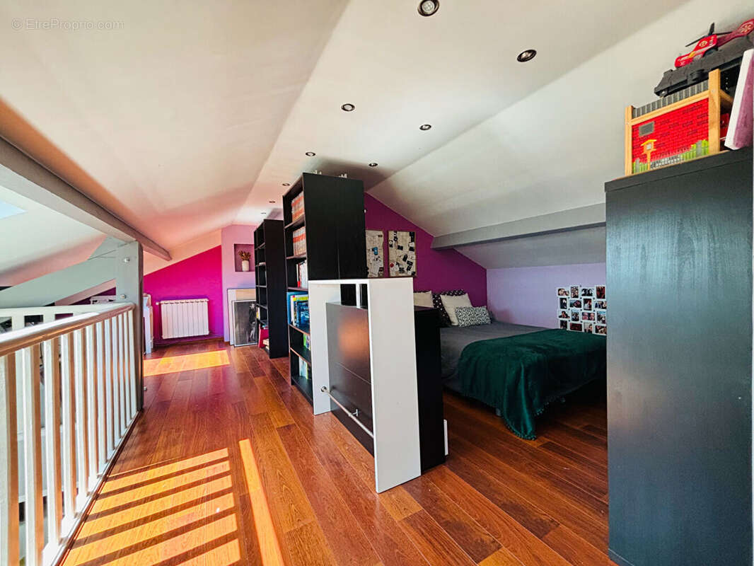 Appartement à BEZONS