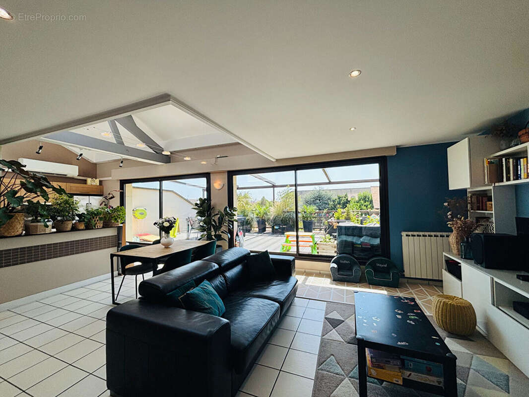 Appartement à BEZONS