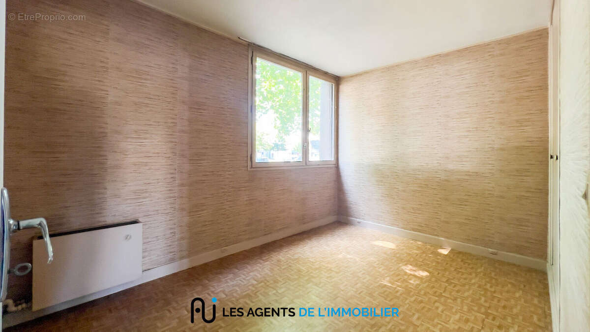 Appartement à NANTERRE