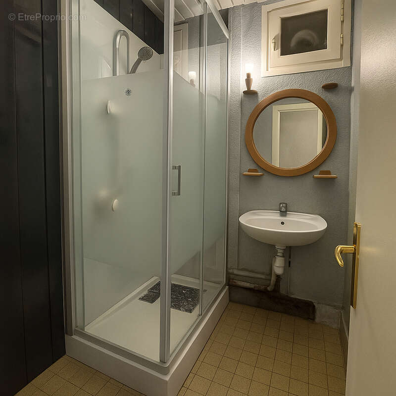 Appartement à TASSIN-LA-DEMI-LUNE