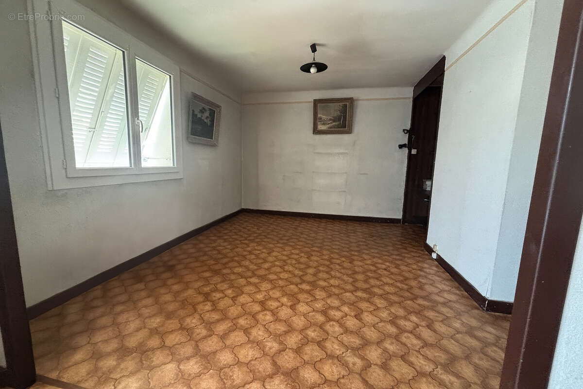 Appartement à TASSIN-LA-DEMI-LUNE