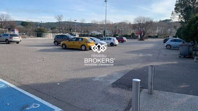 parking arrière - Autre à BOLLENE