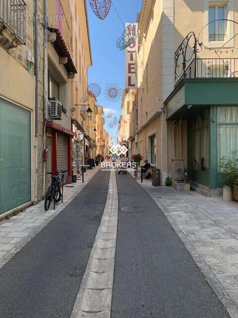 côté ouestde la rue - Autre à ORANGE
