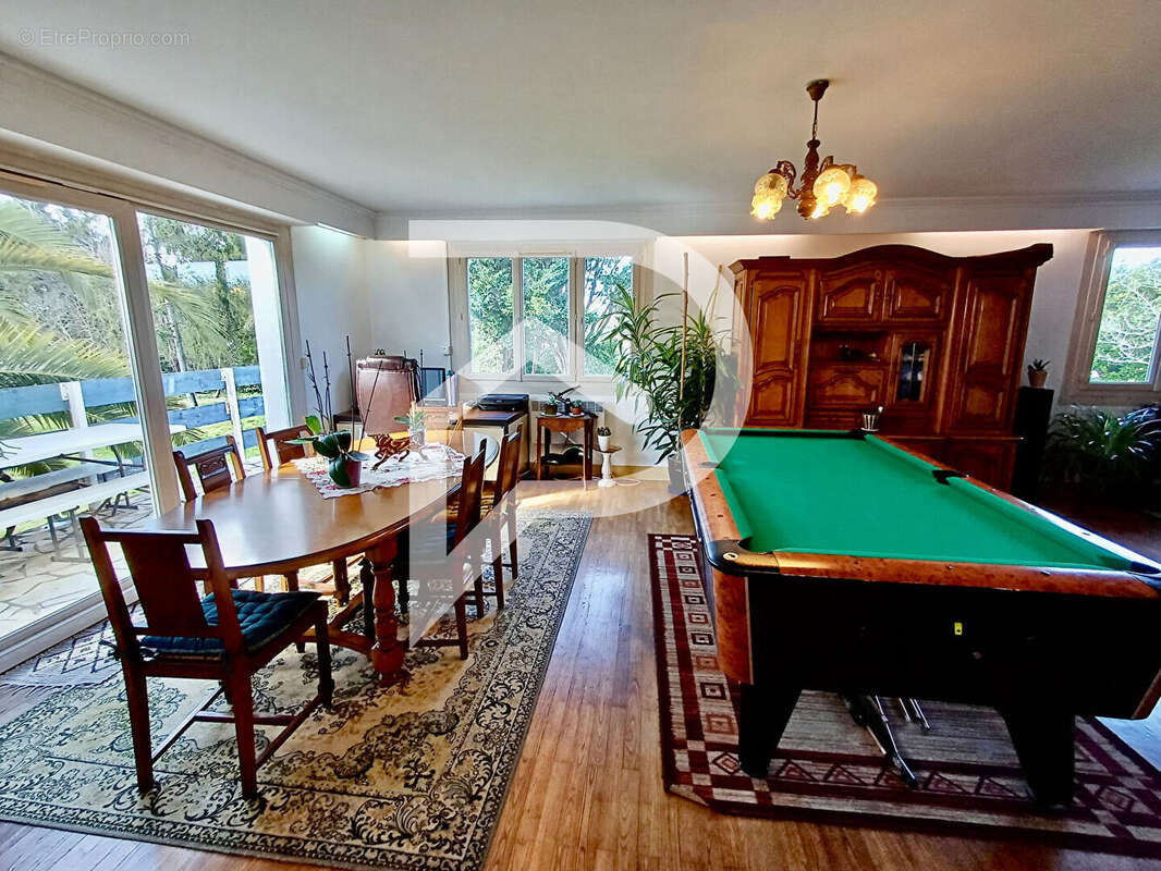 Maison à PEYREHORADE