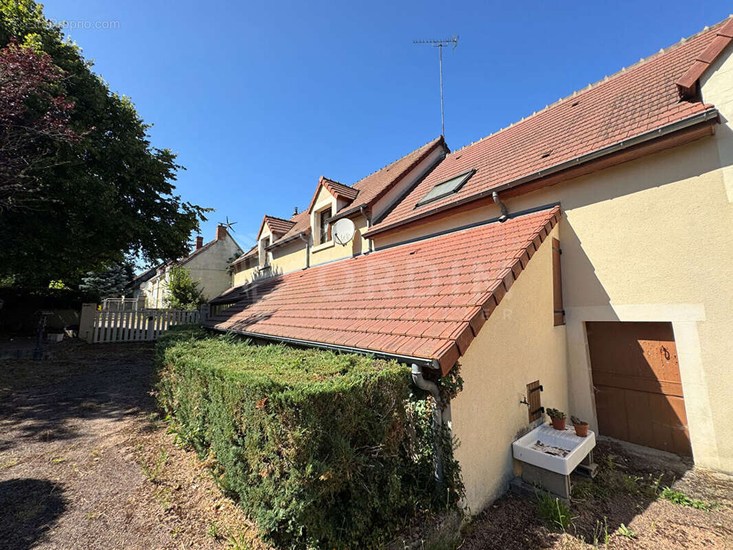 Maison à COSNE-COURS-SUR-LOIRE