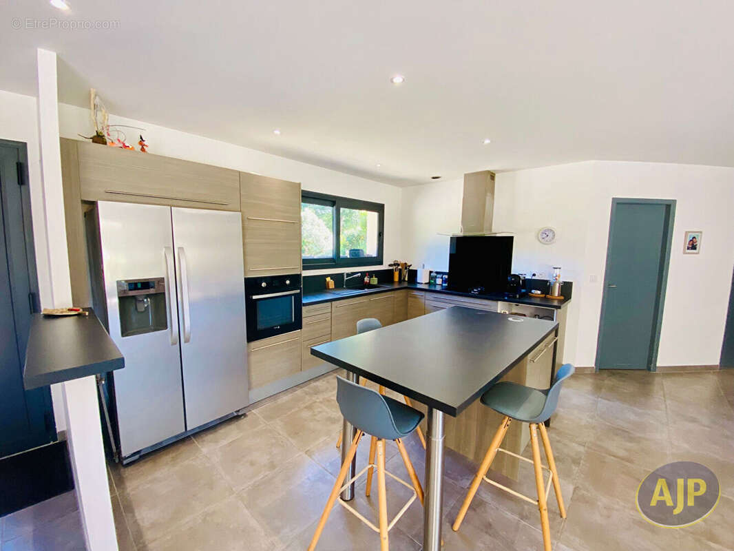 Maison à LESPARRE-MEDOC