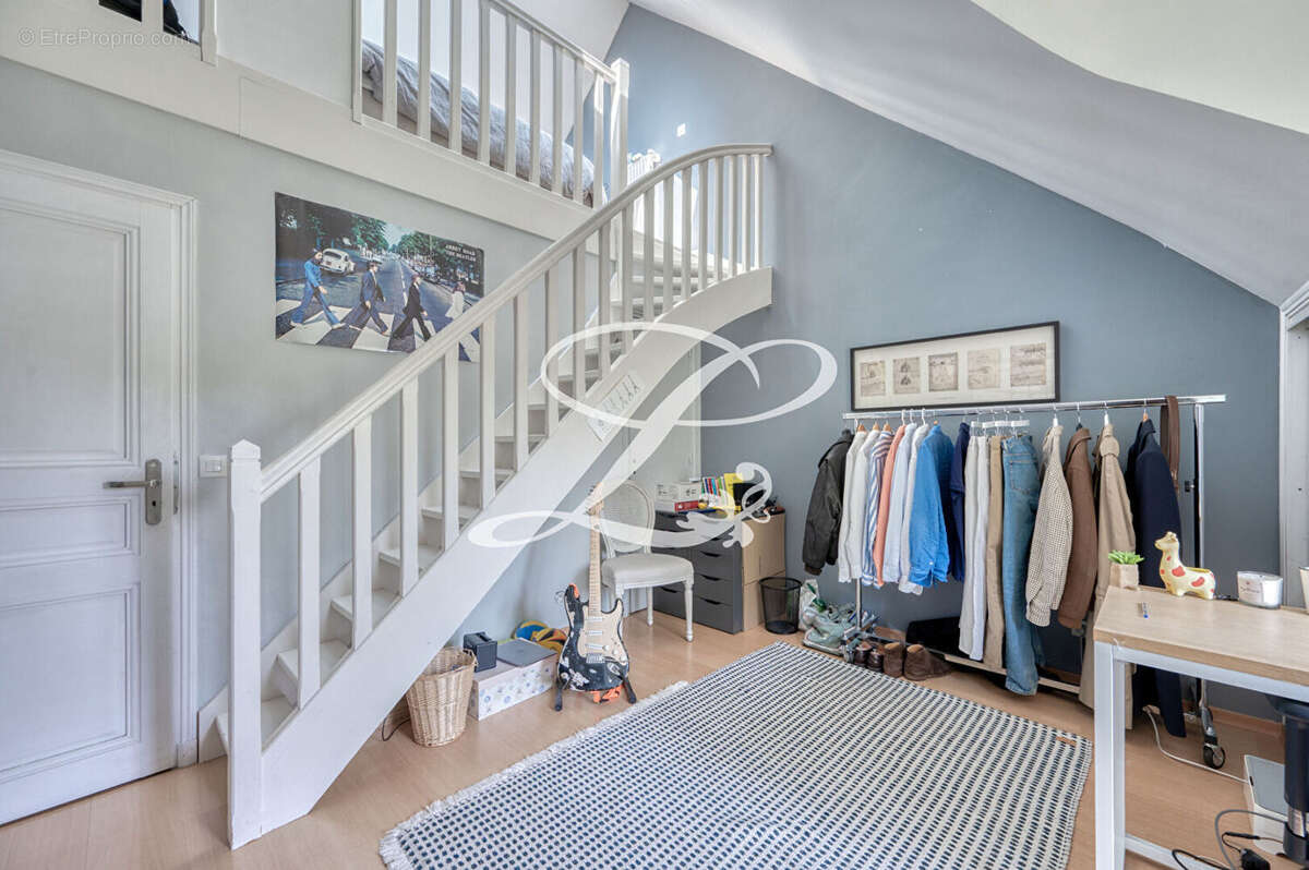 Maison à MAISONS-LAFFITTE