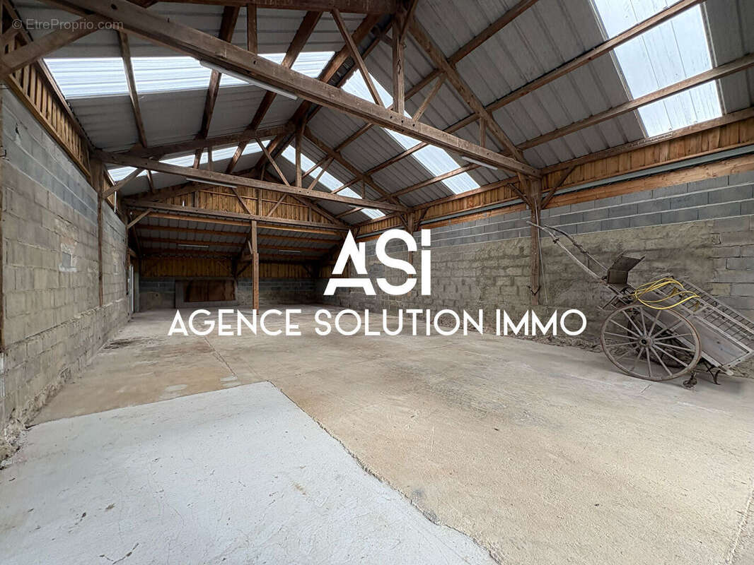 Commerce à SAINT-GERMAIN-D&#039;ANXURE