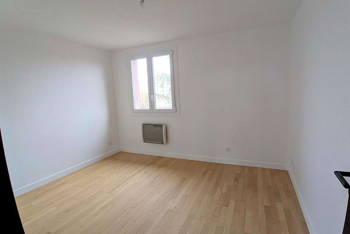 Appartement à PIERREFITTE-SUR-SEINE